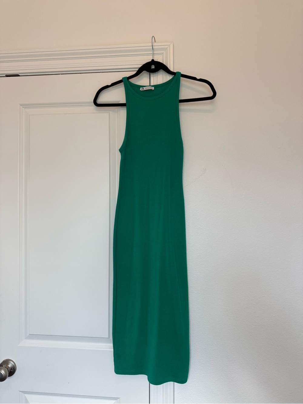 Zara Sleeveless Emerald Green Midi Dress